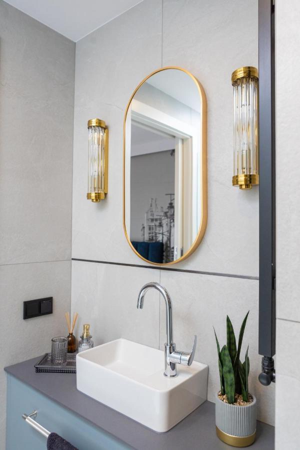 Apartament Latarnik - Piotrkowska 37 Lodz  Ngoại thất bức ảnh